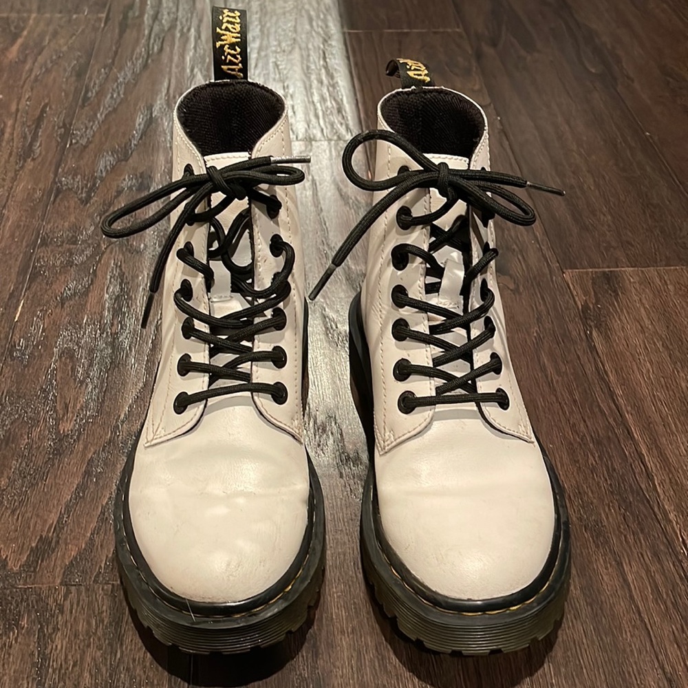 Dr. Martins Boots